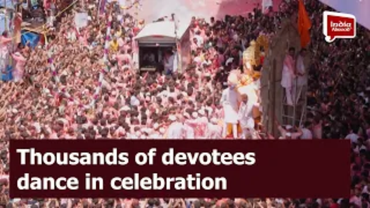 Ganesha idols procession to immersion in Mumbai as festival ends in India